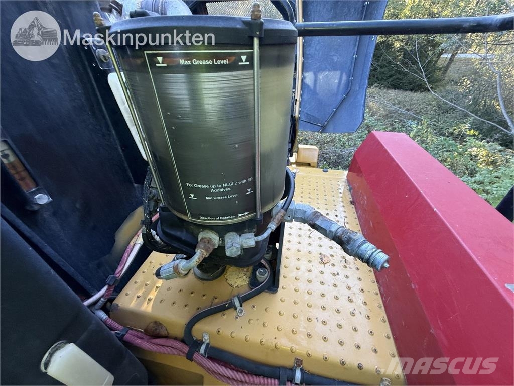 CAT 980M Rataslaadurid