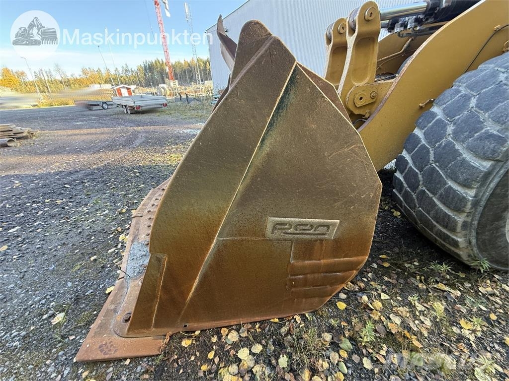 CAT 980M Rataslaadurid