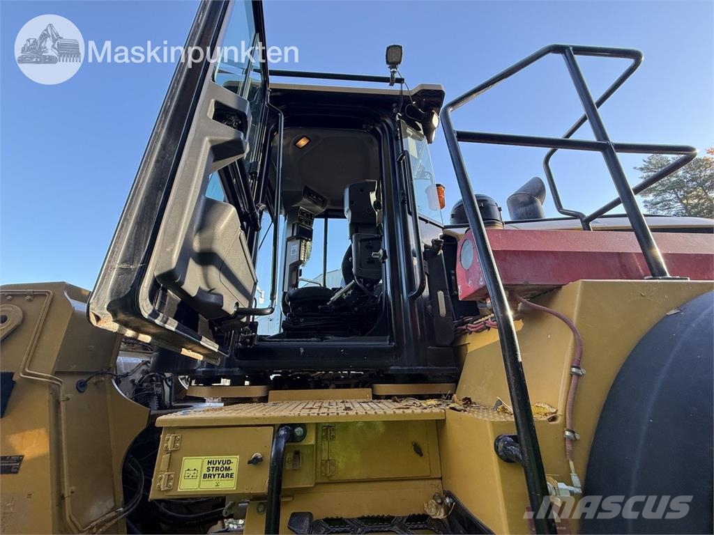CAT 980M Rataslaadurid