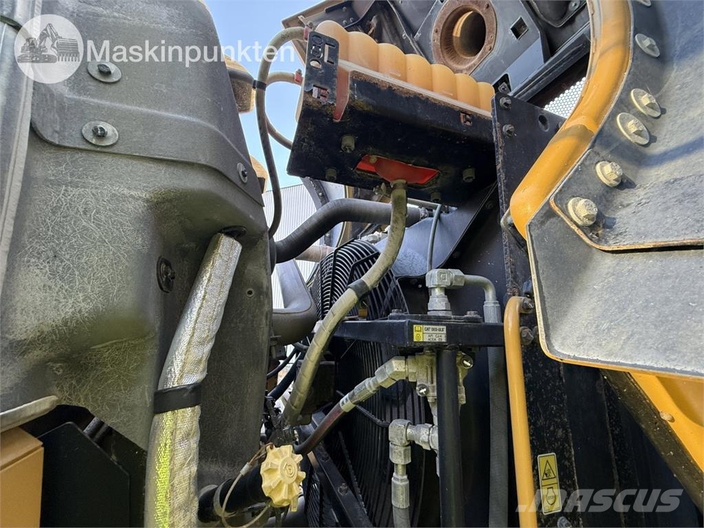 CAT 980M Rataslaadurid