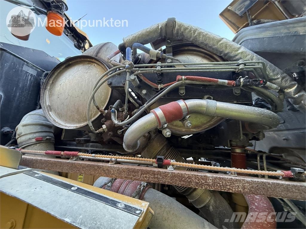 CAT 980M Rataslaadurid