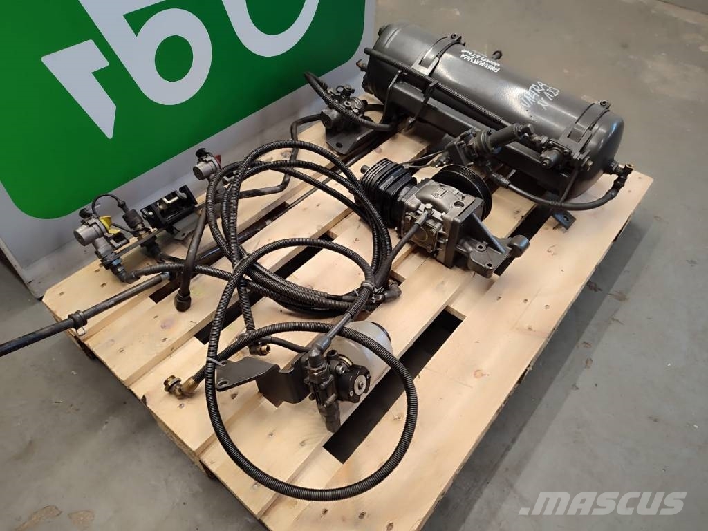 Valtra N123 Pneumatic system Compressor K 014774 LK 1573 Saseler