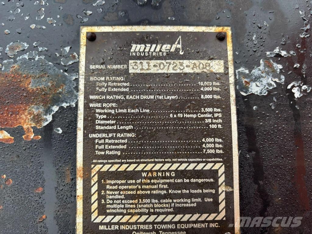 Chevrolet 3500 4x4 recovery miller / winch مركبات إصلاح الأعطال