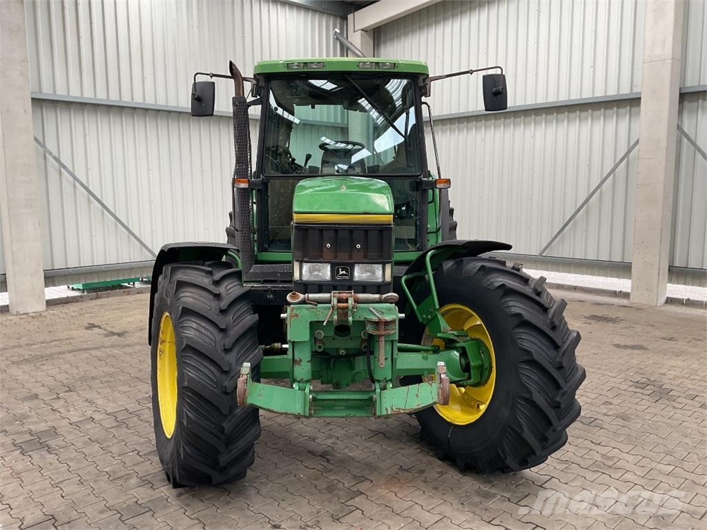 John Deere 6800 Tractors