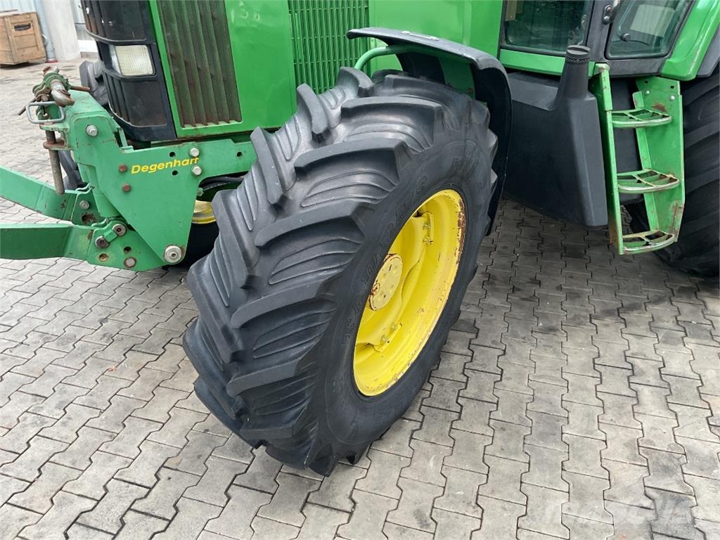 John Deere 6800 Tractors