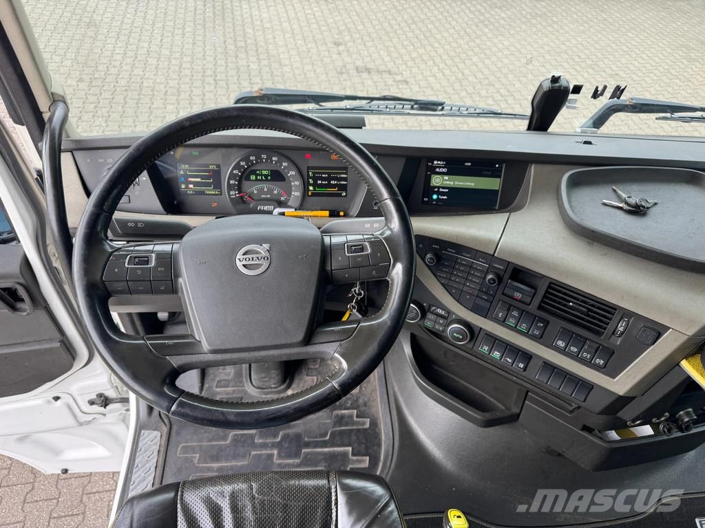 Volvo FH 16 750 6x2 Retarder Globe XL Prime Movers