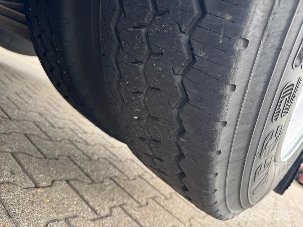 Volvo FH 16 750 6x2 Retarder Globe XL Trekkers