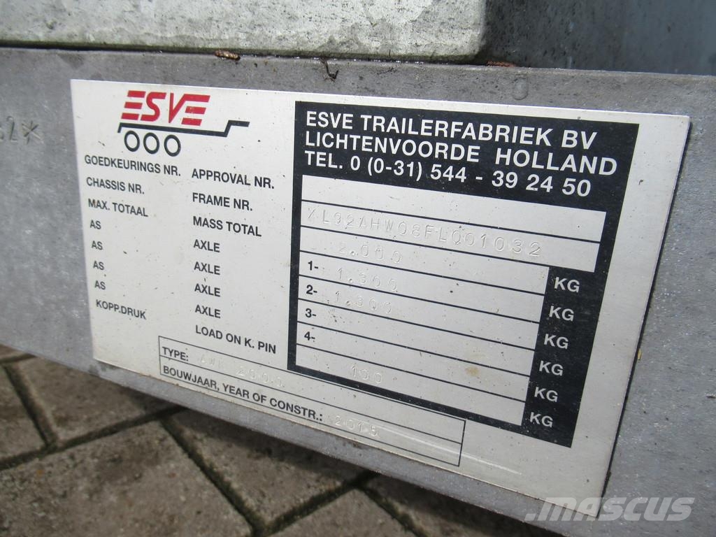  E.S.V.E AWK 2000 Kipper Gesloten Vloeistof / water Gesloten opbouw trailers