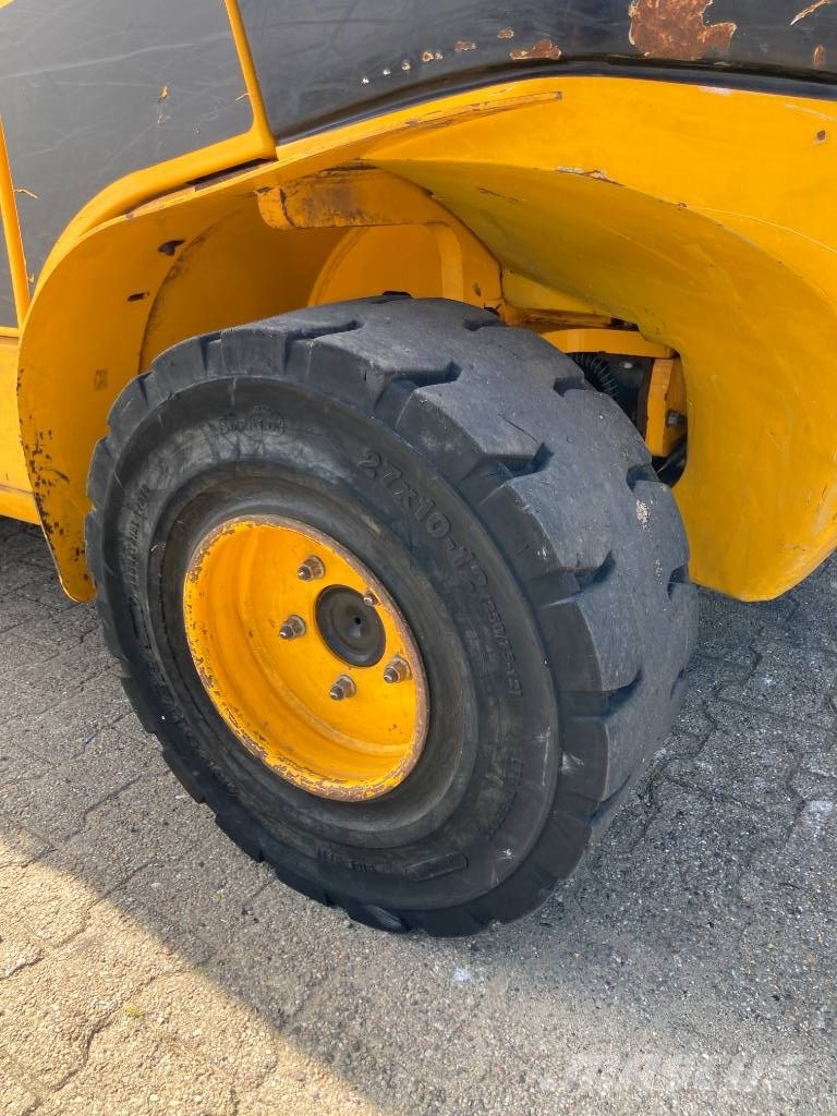 JCB TLT 35 D 4x4 Телескопические погрузчики