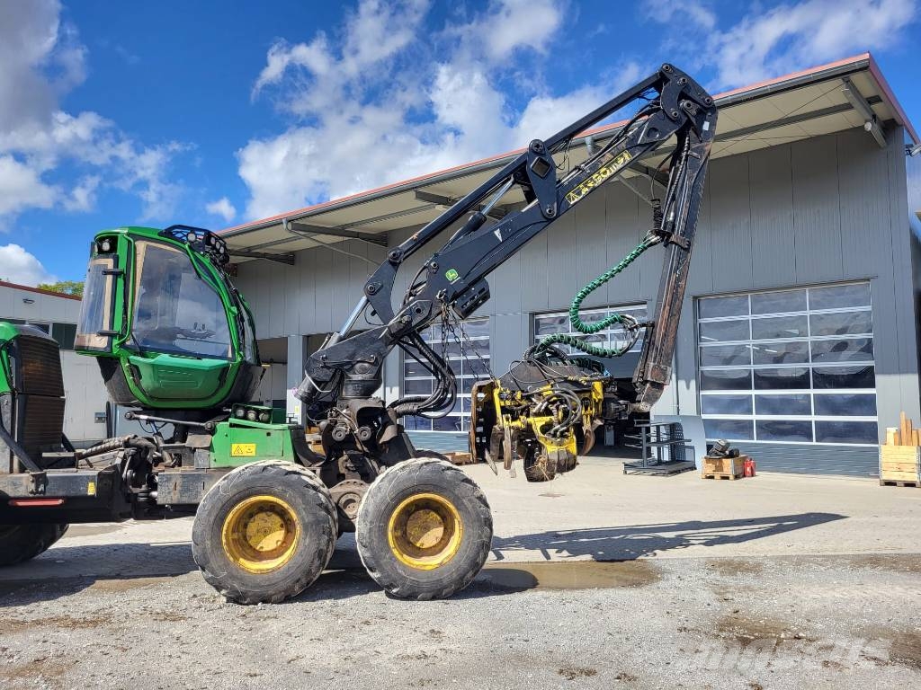 John Deere 1270 E Harvesteriai (miško kirtimo mašinos)