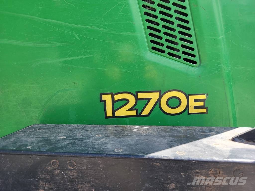 John Deere 1270 E Harvesteriai (miško kirtimo mašinos)