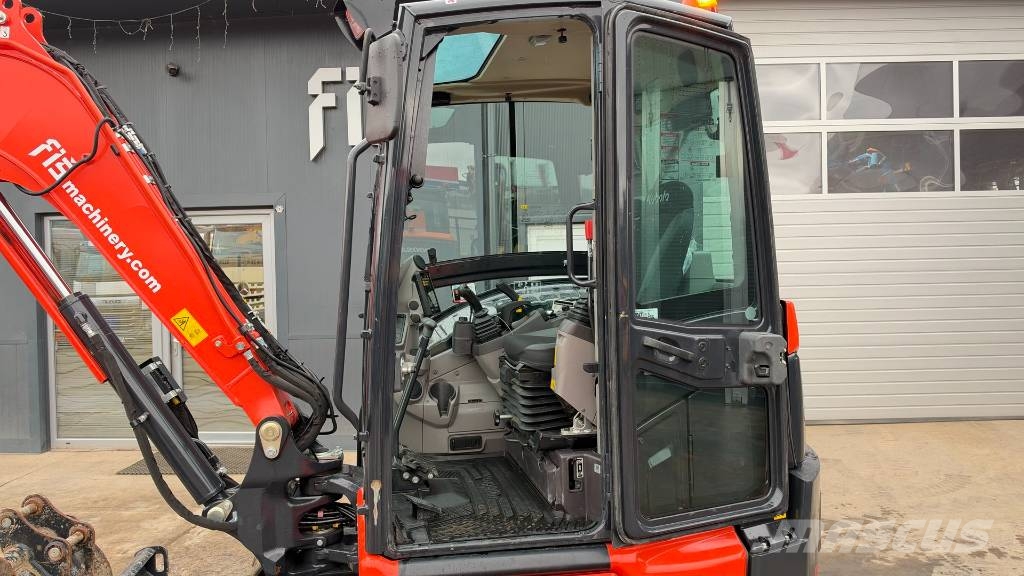 Kubota U56-5 - 2025 YEAR - 270 HOURS - 4X BUCKETS Mini excavators < 7t (Mini diggers)