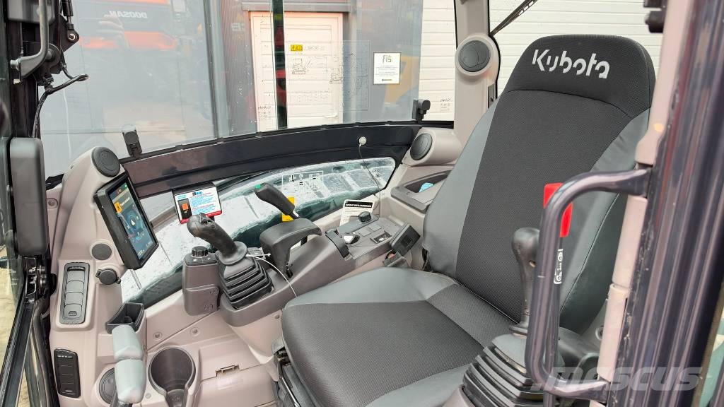 Kubota U56-5 - 2025 YEAR - 270 HOURS - 4X BUCKETS Mini excavators < 7t (Mini diggers)