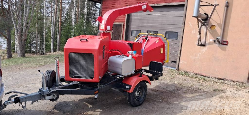 Teknamotor SKORPION 250SDT Trituradoras de madera