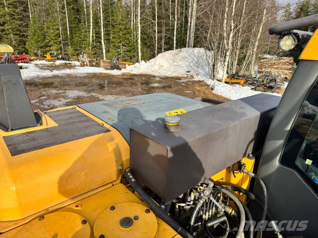 Volvo EC 140 DLM Excavadoras de cadenas