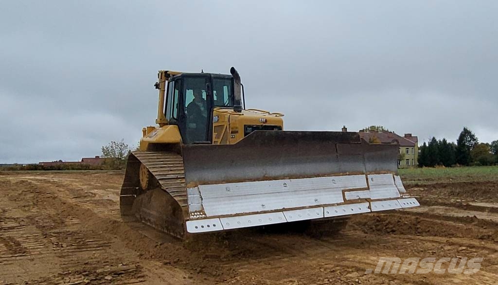 CAT D 6 N LGP Telaketjupuskutraktorit