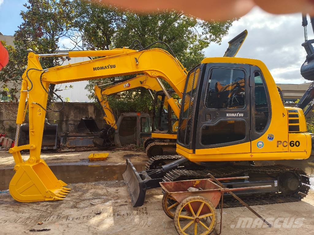 Komatsu pc60 Mini bagri <7t