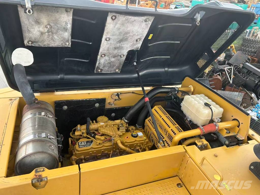 CAT 320E Bageri gusjeničari