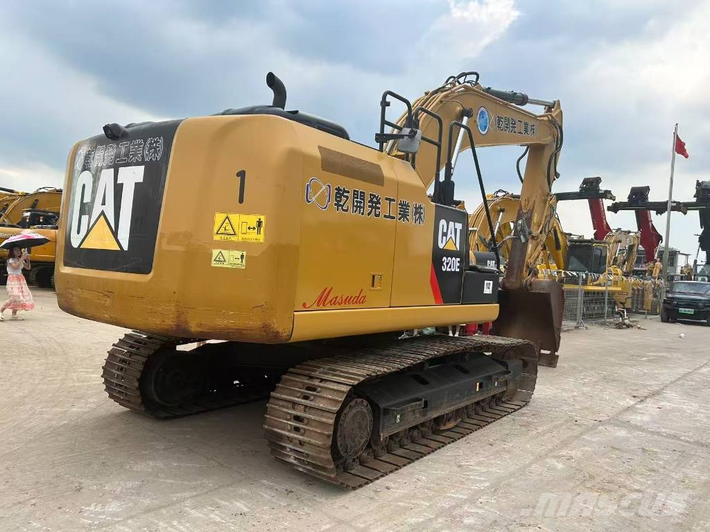 CAT 320E Bageri gusjeničari