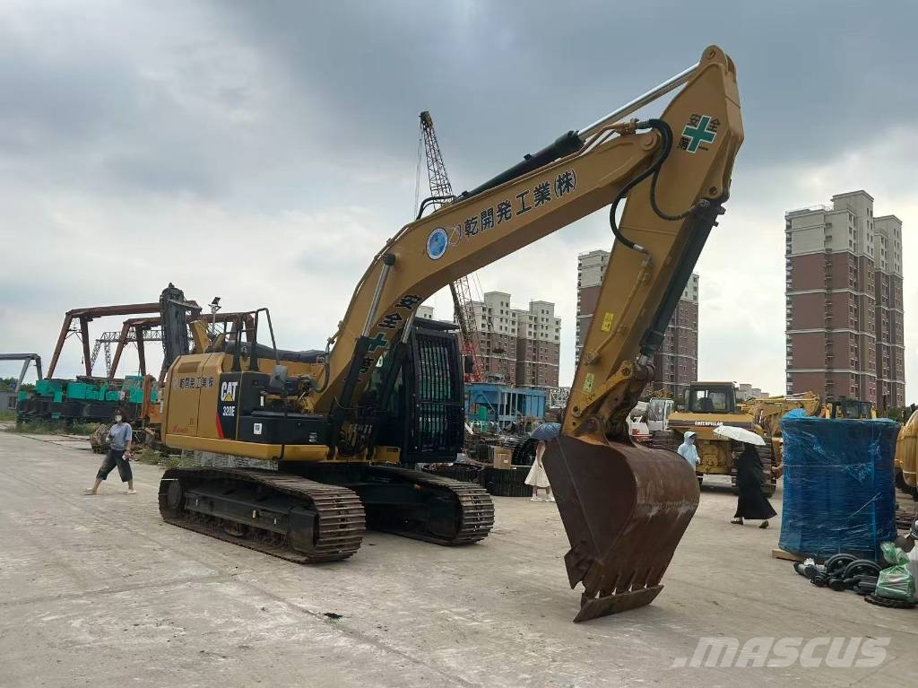 CAT 320E Bageri gusjeničari