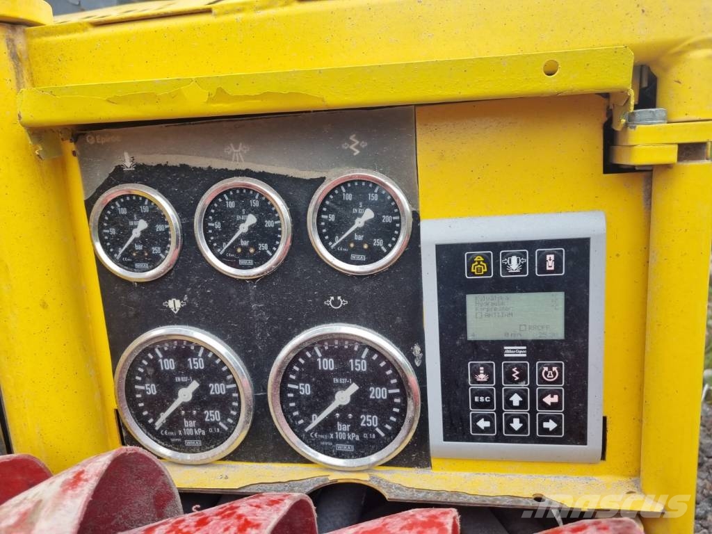 Atlas Copco FlexiROC T30R-03 Свердлильні установки
