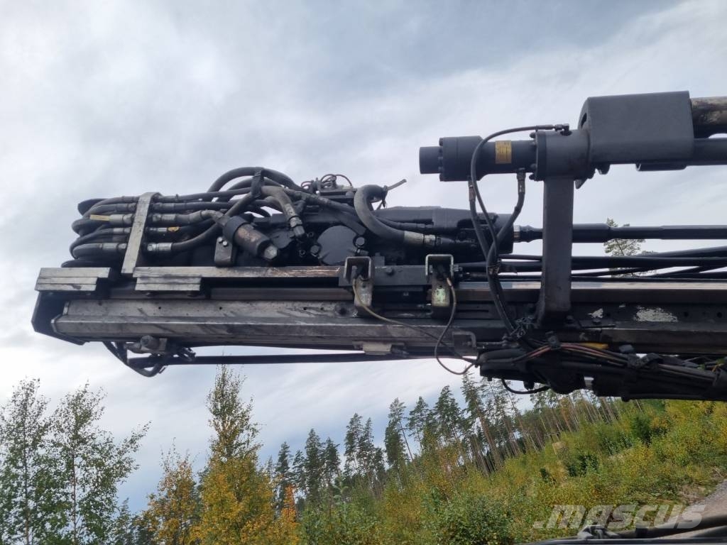Atlas Copco FlexiROC T30R-03 Свердлильні установки