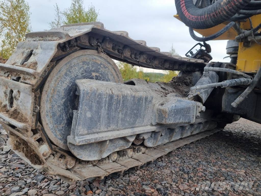 Atlas Copco FlexiROC T30R-03 Свердлильні установки