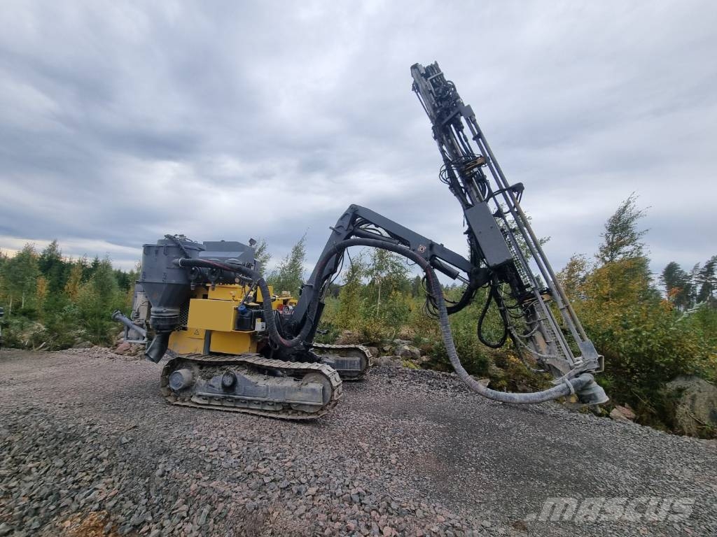 Atlas Copco FlexiROC T30R-03 Свердлильні установки