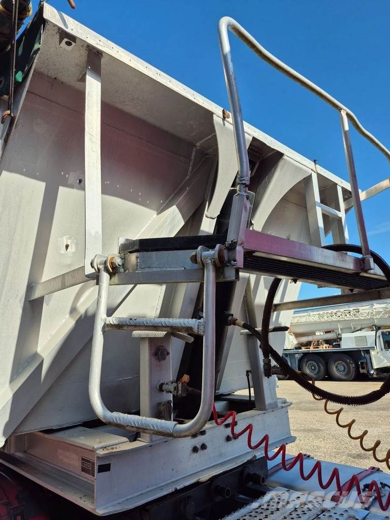 Ackermann DA 78 F3 Kipperaanhangers