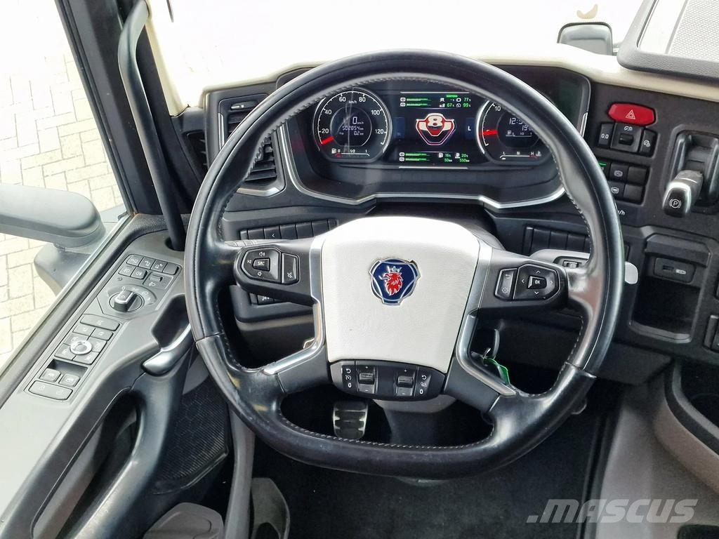 Scania R650 V8 NGS Highline 6x4 - Manual gearbox with ret Trekkvogner