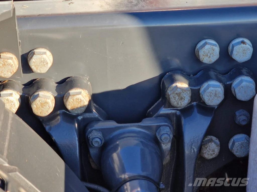 Scania R650 V8 NGS Highline 6x4 - Manual gearbox with ret Trekkvogner