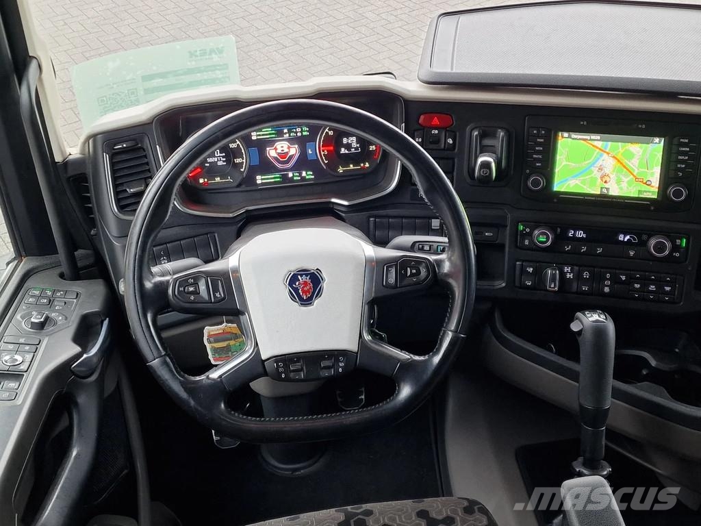 Scania R650 V8 NGS Highline 6x4 - Manual gearbox with ret Trekkvogner