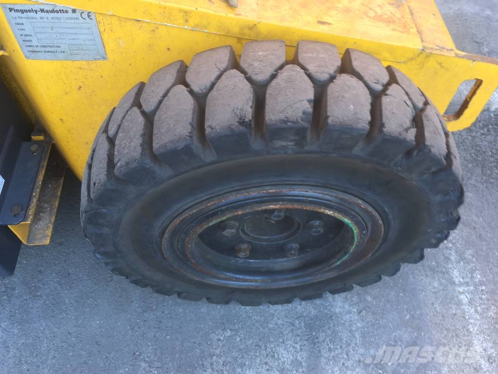 Haulotte HA12-I V-3104 FOR EXPORT ONLY EO Вертикальні щоглові підйомники