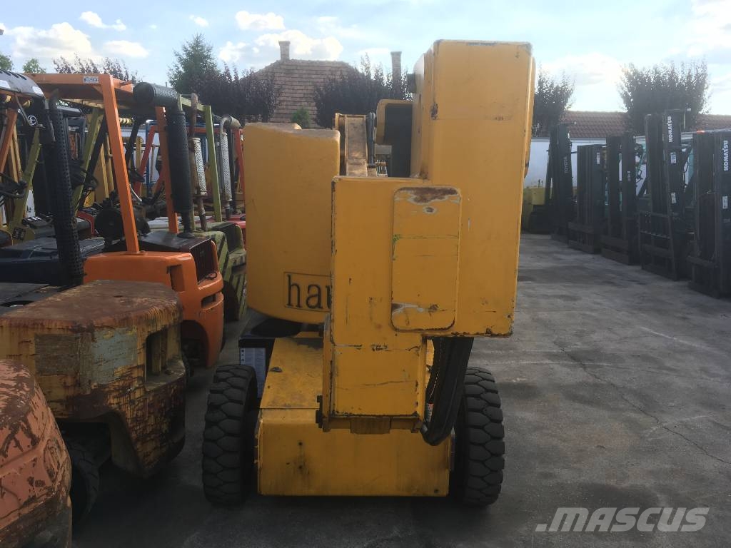 Haulotte HA12-I V-3104 FOR EXPORT ONLY EO Вертикальні щоглові підйомники