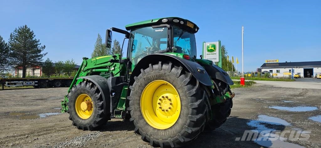 John Deere 6215R Tratores Agrícolas usados