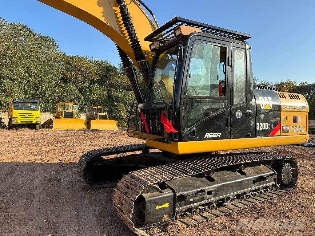 CAT 320D Bagri goseničarji