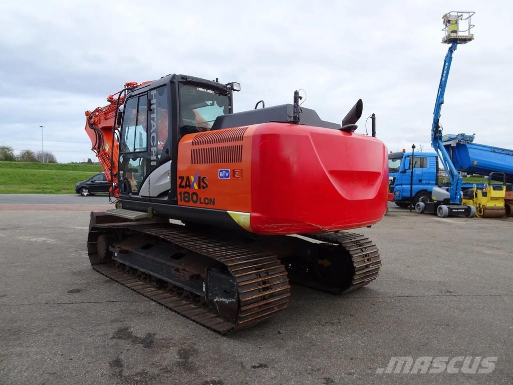 Hitachi ZX180LCN-5B ZX180 Roomikekskavaatorid
