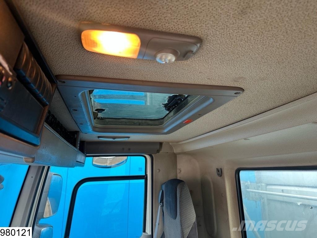 DAF CF 410 8x4, EURO 5, ACC, Steel suspenion Kallurid