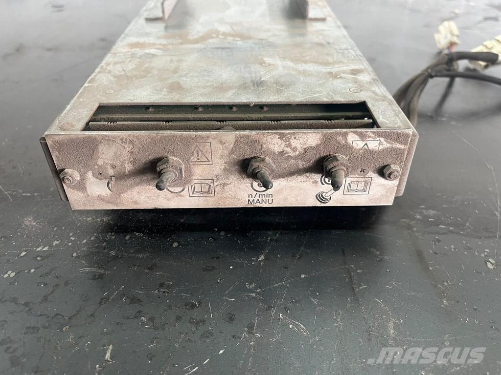 Liebherr A934 control unit 10347900 Elektronika