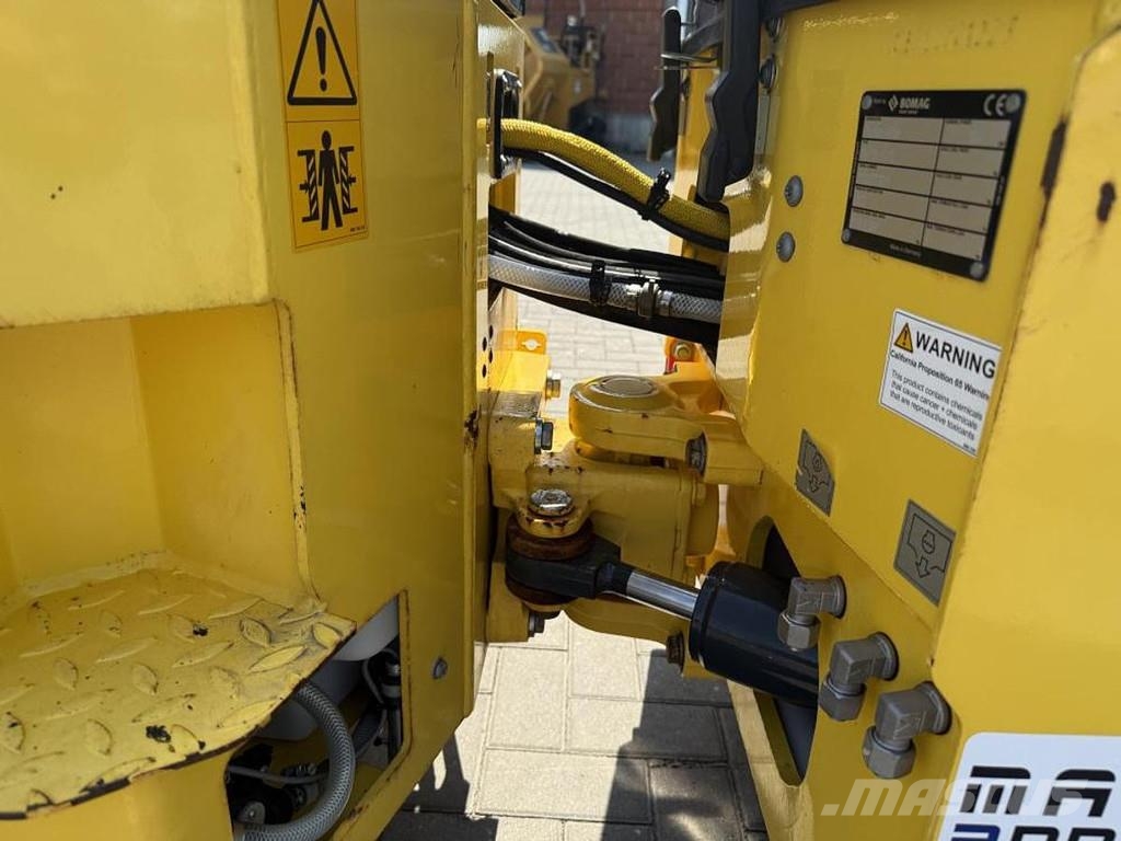 Bomag BW 120 AD-5 Rulli a doppio tamburo