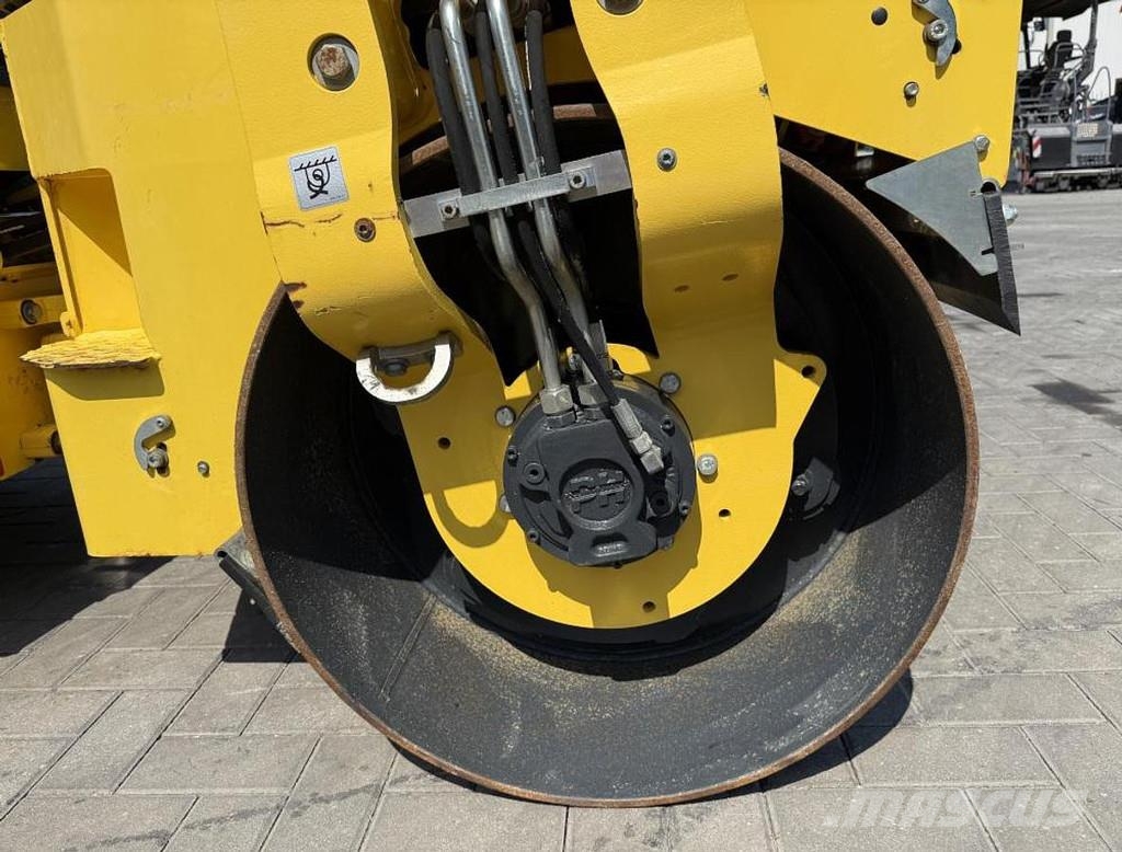 Bomag BW 120 AD-5 Rulli a doppio tamburo