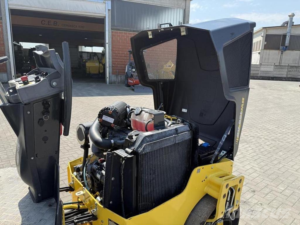 Bomag BW 120 AD-5 Rulli a doppio tamburo