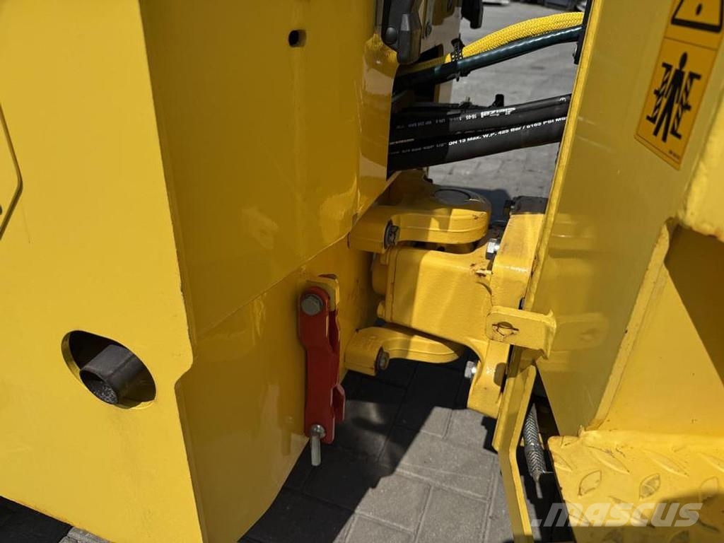 Bomag BW 120 AD-5 Rulli a doppio tamburo