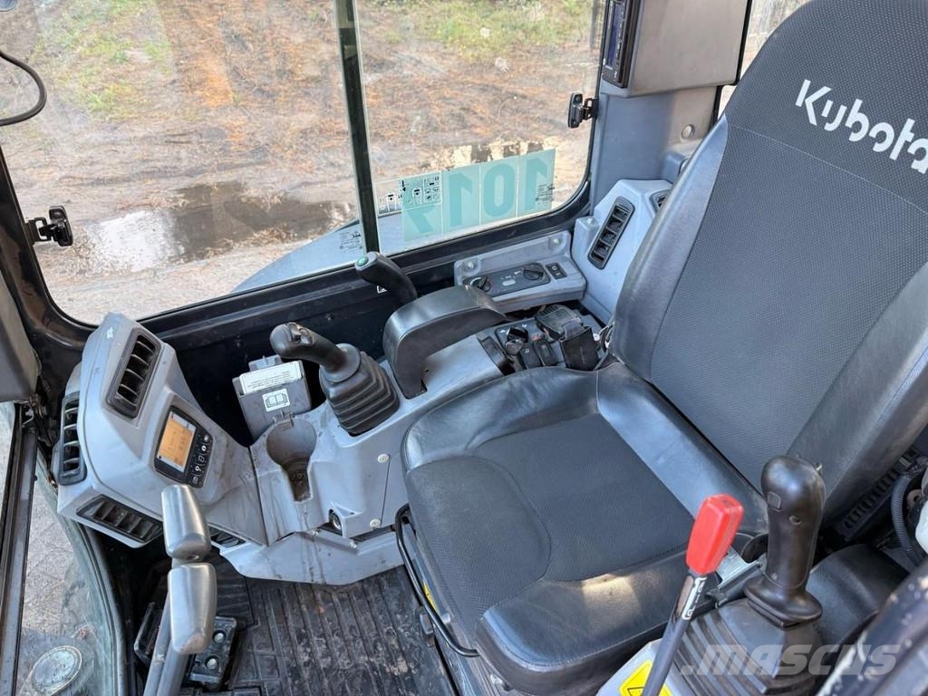 Kubota U36-4 - 3.9T - *FULL HYDR - *HYDR QUICKHITCH - *50 Minigraafmachines < 7t