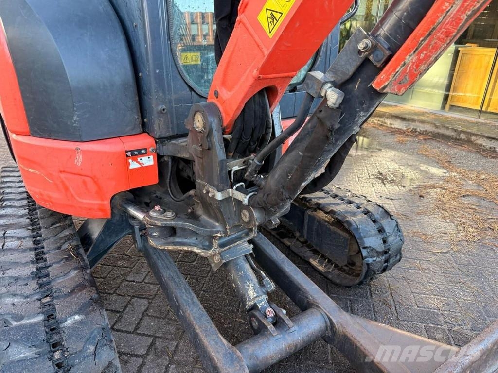 Kubota U36-4 - 3.9T - *FULL HYDR - *HYDR QUICKHITCH - *50 Minigraafmachines < 7t