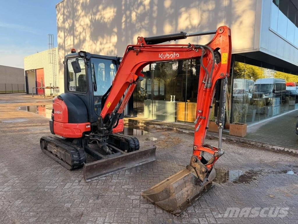 Kubota U36-4 - 3.9T - *FULL HYDR - *HYDR QUICKHITCH - *50 Minigraafmachines < 7t