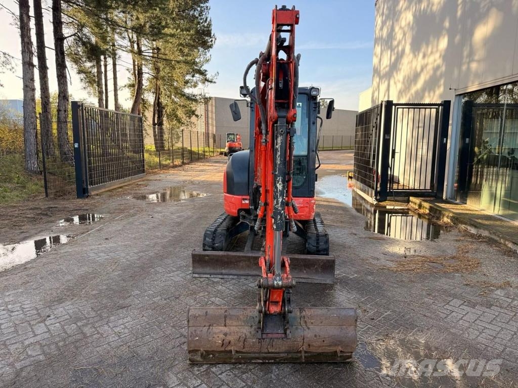 Kubota U36-4 - 3.9T - *FULL HYDR - *HYDR QUICKHITCH - *50 Minigraafmachines < 7t