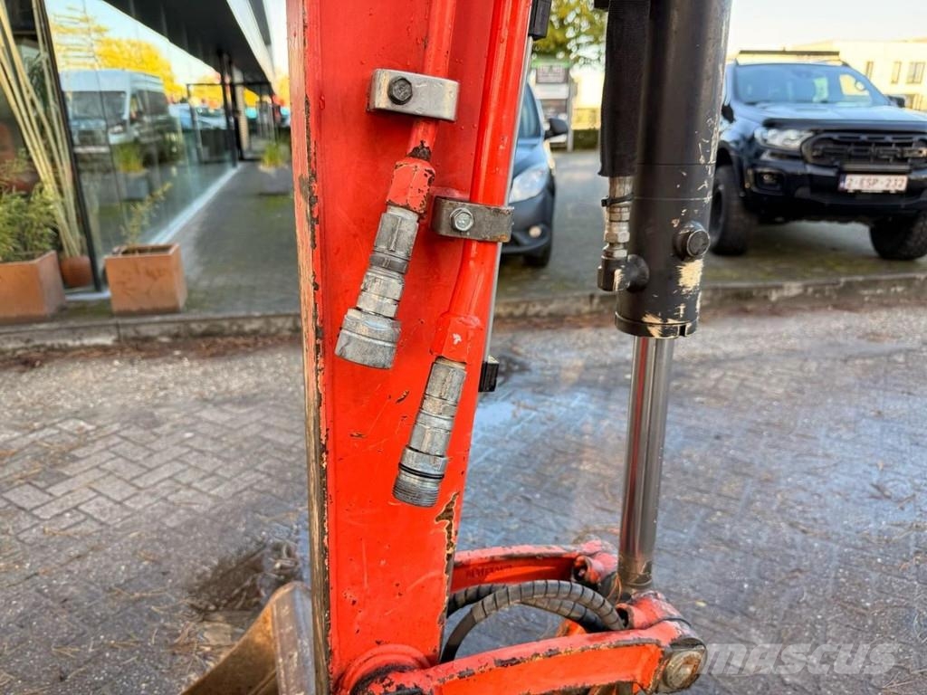 Kubota U36-4 - 3.9T - *FULL HYDR - *HYDR QUICKHITCH - *50 Minigraafmachines < 7t