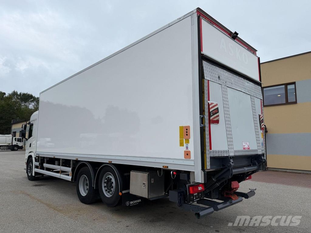 Scania G450 6X2*4 EURO6 + CARRIER SUPRA 1250 + RETARDER + Isotermos y frigoríficos