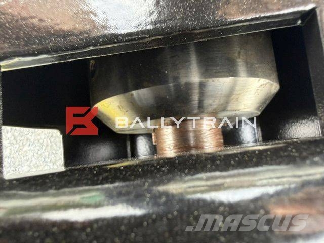 Ballytrain M1200 Hydraulic Overband Magnet Motores y engranajes